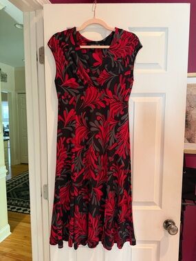 Jones New York Black Dress with Red & Gray Floral Print
